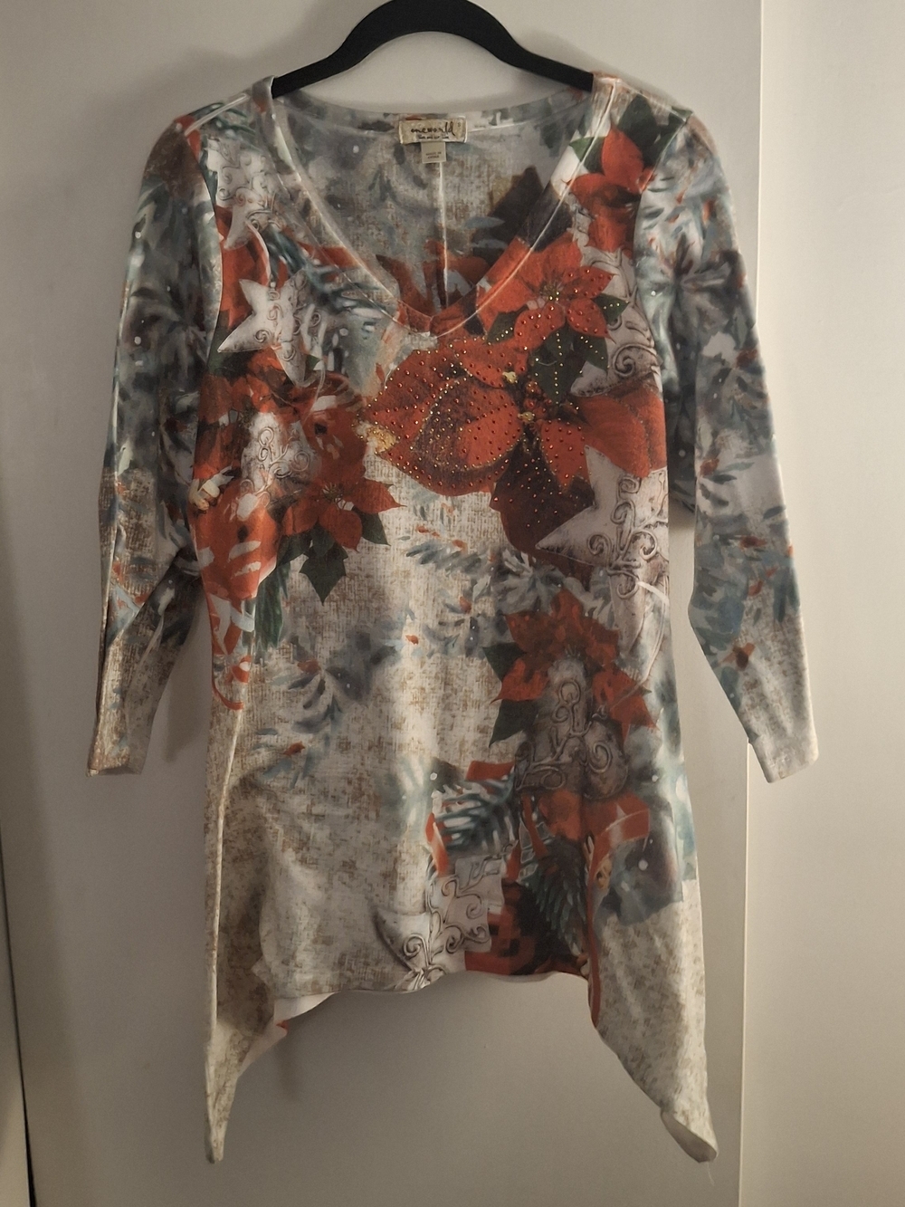ONE WORLD Women's Red Poinsettia V-Neck Tunic with Stud Embellishment